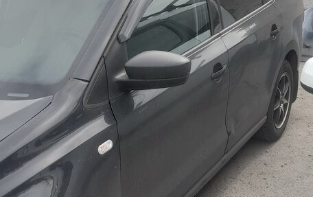 Volkswagen Polo VI (EU Market), 2011 год, 680 000 рублей, 4 фотография