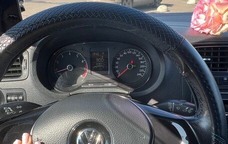 Volkswagen Polo VI (EU Market), 2018 год, 1 385 000 рублей, 5 фотография