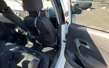 Volkswagen Polo VI (EU Market), 2018 год, 1 385 000 рублей, 18 фотография