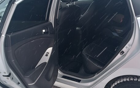 Hyundai Solaris II рестайлинг, 2012 год, 900 000 рублей, 9 фотография