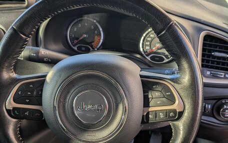 Jeep Renegade I рестайлинг, 2016 год, 1 690 000 рублей, 7 фотография