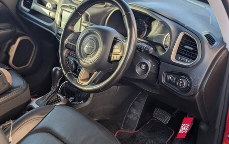 Jeep Renegade I рестайлинг, 2016 год, 1 690 000 рублей, 8 фотография