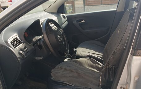 Volkswagen Polo VI (EU Market), 2013 год, 830 000 рублей, 13 фотография