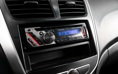 Hyundai Solaris II рестайлинг, 2012 год, 749 000 рублей, 13 фотография