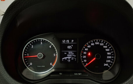 Volkswagen Amarok I рестайлинг, 2013 год, 2 000 000 рублей, 16 фотография