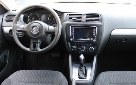 Volkswagen Jetta VI, 2012 год, 839 000 рублей, 12 фотография