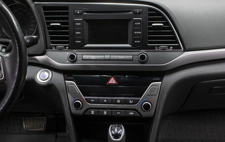 Hyundai Elantra VI рестайлинг, 2017 год, 1 798 000 рублей, 15 фотография