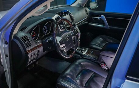 Toyota Land Cruiser 200, 2012 год, 4 000 000 рублей, 11 фотография