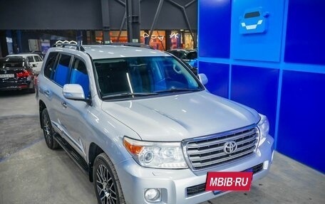 Toyota Land Cruiser 200, 2012 год, 4 000 000 рублей, 23 фотография