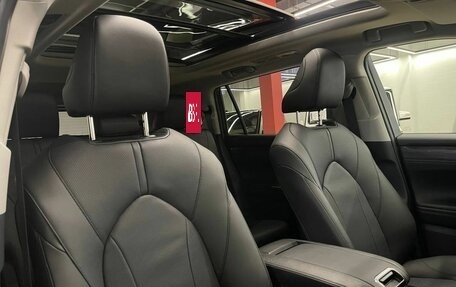 Toyota Highlander, 2026 год, 5 850 000 рублей, 24 фотография