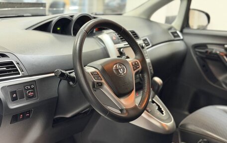 Toyota Verso I, 2013 год, 1 475 000 рублей, 9 фотография