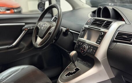 Toyota Verso I, 2013 год, 1 475 000 рублей, 13 фотография