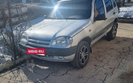 Chevrolet Niva I рестайлинг, 2004 год, 320 000 рублей, 5 фотография
