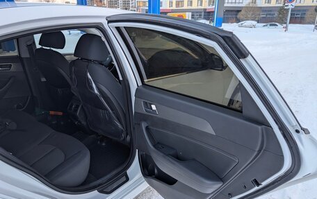 Hyundai Sonata VII, 2019 год, 1 950 000 рублей, 14 фотография