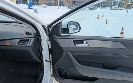 Hyundai Sonata VII, 2019 год, 1 950 000 рублей, 15 фотография