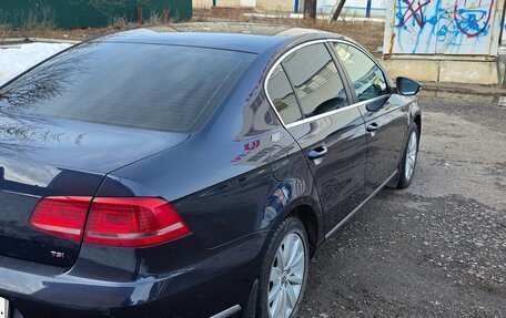 Volkswagen Passat B7, 2011 год, 945 000 рублей, 3 фотография