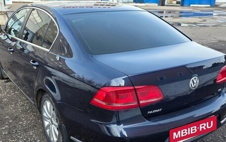 Volkswagen Passat B7, 2011 год, 945 000 рублей, 2 фотография