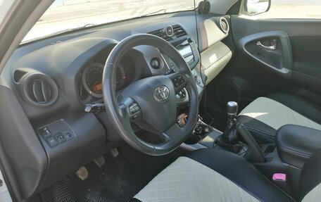 Toyota RAV4, 2011 год, 1 450 000 рублей, 7 фотография