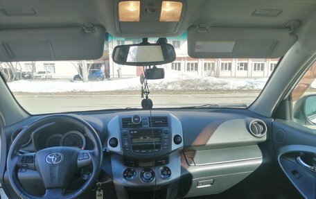Toyota RAV4, 2011 год, 1 450 000 рублей, 8 фотография