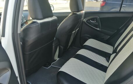 Toyota RAV4, 2011 год, 1 450 000 рублей, 11 фотография