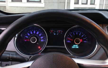 Ford Mustang VI рестайлинг, 2013 год, 1 500 000 рублей, 15 фотография