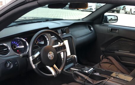 Ford Mustang VI рестайлинг, 2013 год, 1 500 000 рублей, 16 фотография