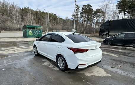 Hyundai Solaris II рестайлинг, 2018 год, 780 000 рублей, 4 фотография