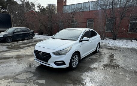 Hyundai Solaris II рестайлинг, 2018 год, 780 000 рублей, 2 фотография