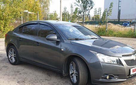 Chevrolet Cruze II, 2011 год, 695 000 рублей, 11 фотография
