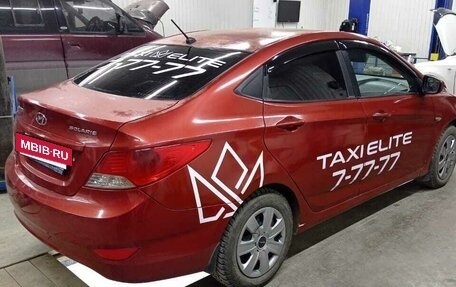 Hyundai Solaris II рестайлинг, 2011 год, 550 000 рублей, 2 фотография