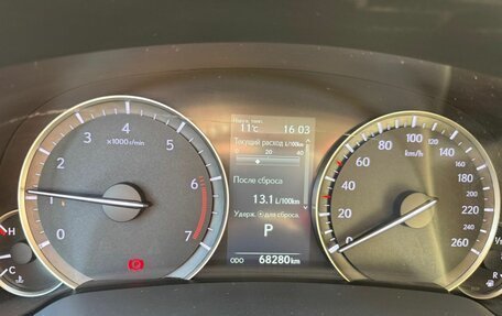 Lexus RX IV рестайлинг, 2019 год, 5 190 000 рублей, 9 фотография