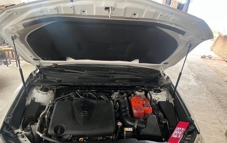 Toyota Camry, 2018 год, 3 250 000 рублей, 15 фотография