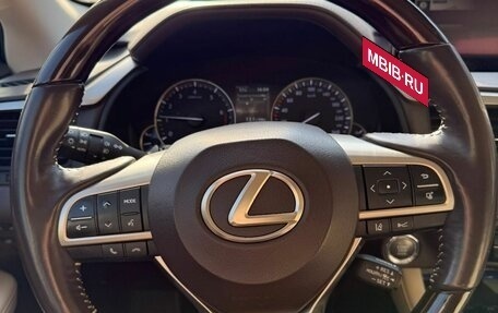 Lexus RX IV рестайлинг, 2019 год, 5 190 000 рублей, 10 фотография