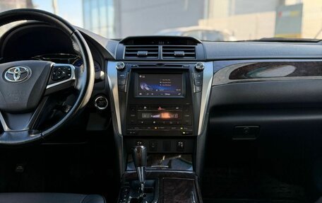 Toyota Camry, 2015 год, 1 770 000 рублей, 15 фотография