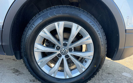 Volkswagen Tiguan II, 2017 год, 2 420 000 рублей, 4 фотография
