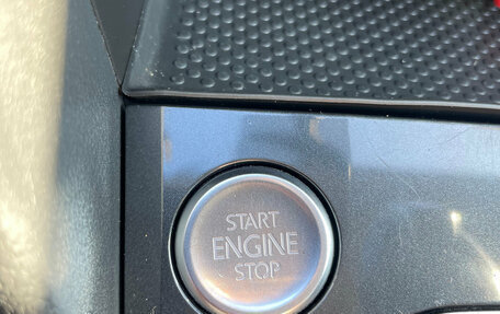 Volkswagen Tiguan II, 2017 год, 2 420 000 рублей, 5 фотография