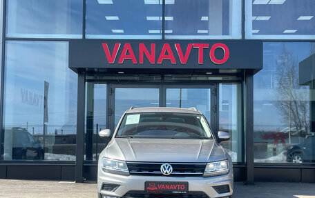 Volkswagen Tiguan II, 2017 год, 2 420 000 рублей, 19 фотография