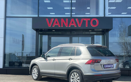 Volkswagen Tiguan II, 2017 год, 2 420 000 рублей, 23 фотография