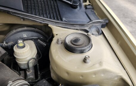 Toyota Avensis III рестайлинг, 2001 год, 810 000 рублей, 10 фотография