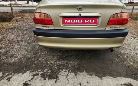 Toyota Avensis III рестайлинг, 2001 год, 810 000 рублей, 7 фотография