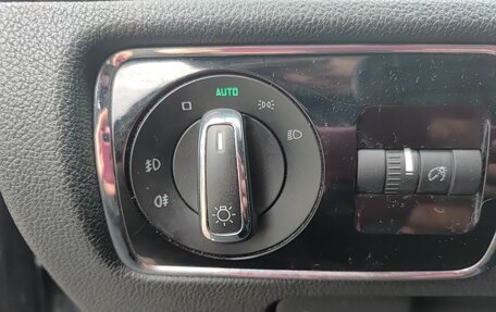 Skoda Superb III рестайлинг, 2012 год, 1 099 800 рублей, 23 фотография