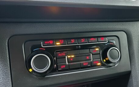 Volkswagen Amarok I рестайлинг, 2013 год, 1 399 000 рублей, 12 фотография