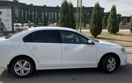Volkswagen Jetta VI, 2016 год, 1 250 000 рублей, 5 фотография