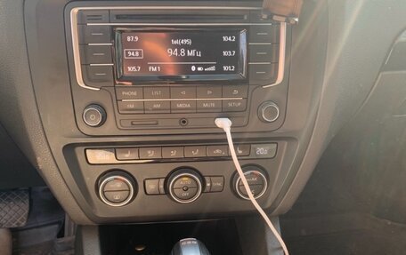 Volkswagen Jetta VI, 2016 год, 1 250 000 рублей, 8 фотография