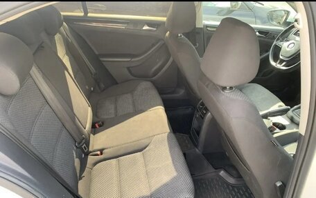 Volkswagen Jetta VI, 2016 год, 1 250 000 рублей, 9 фотография