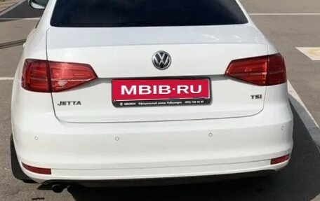 Volkswagen Jetta VI, 2016 год, 1 250 000 рублей, 6 фотография