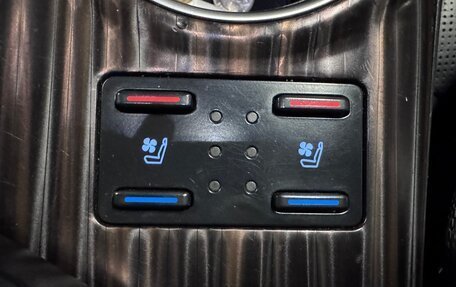 Toyota Camry, 2019 год, 2 500 000 рублей, 16 фотография