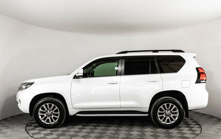 Toyota Land Cruiser Prado 150 рестайлинг 2, 2017 год, 4 999 000 рублей, 9 фотография