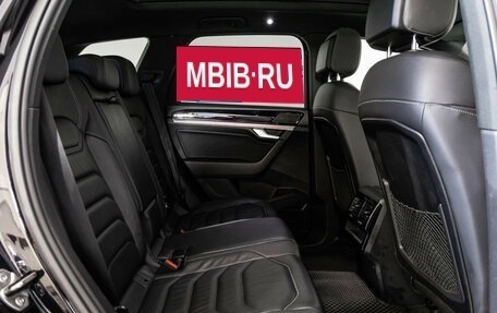 Volkswagen Touareg III, 2019 год, 4 099 000 рублей, 27 фотография