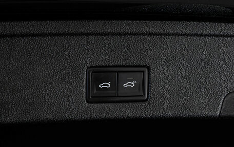 Volkswagen Touareg III, 2019 год, 4 099 000 рублей, 36 фотография